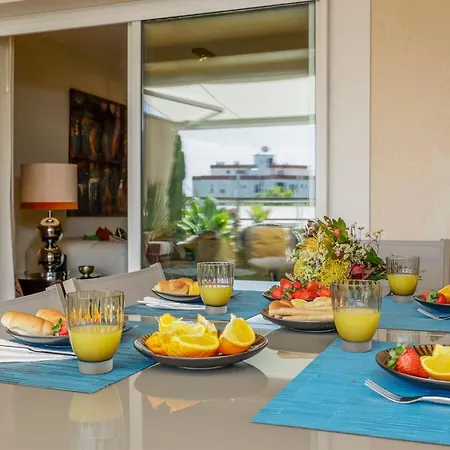 Cidadela - Luxury With Pool Apartamento
